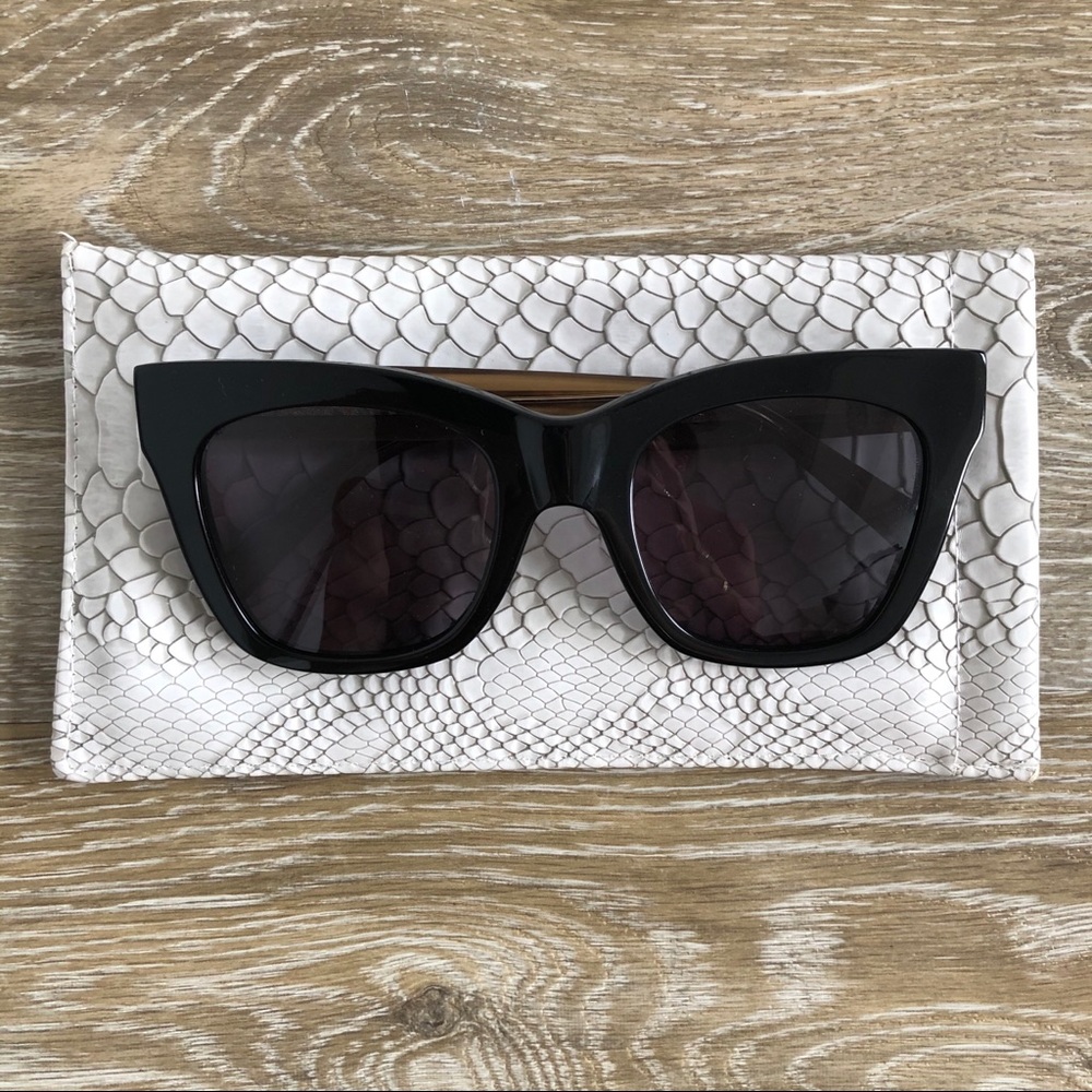 D’blanc x Amuse Society Sunglasses